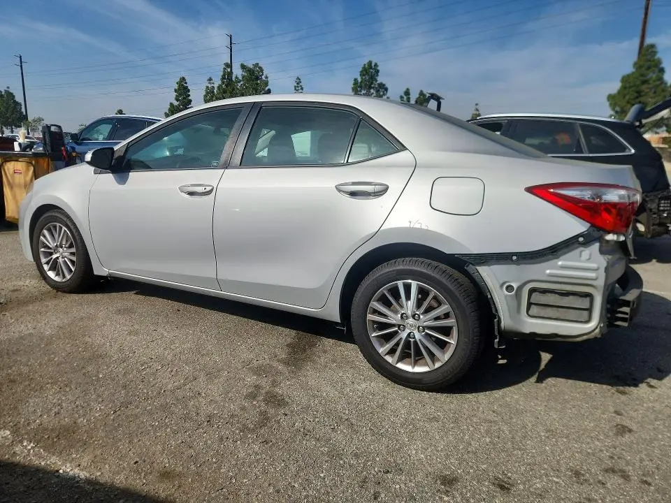 2014 TOYOTA COROLLA LE PLUS  