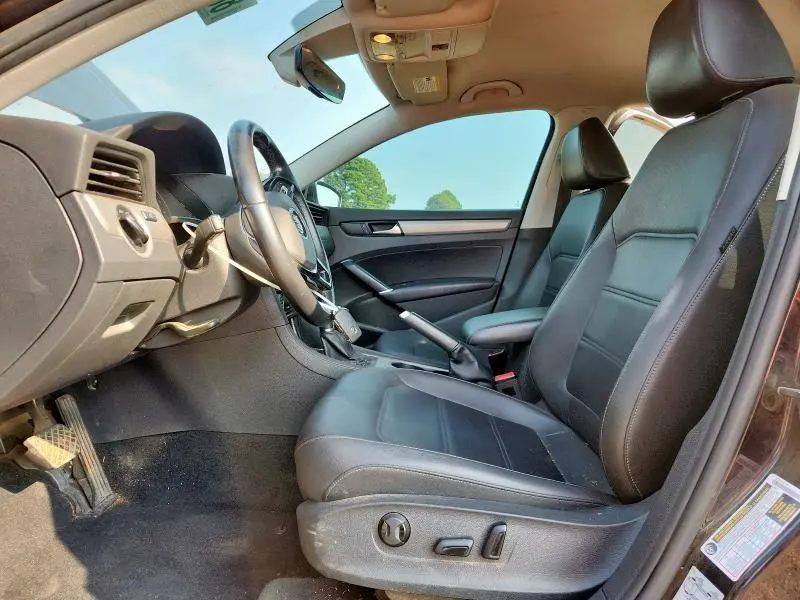 2020 VOLKSWAGEN PASSAT SE