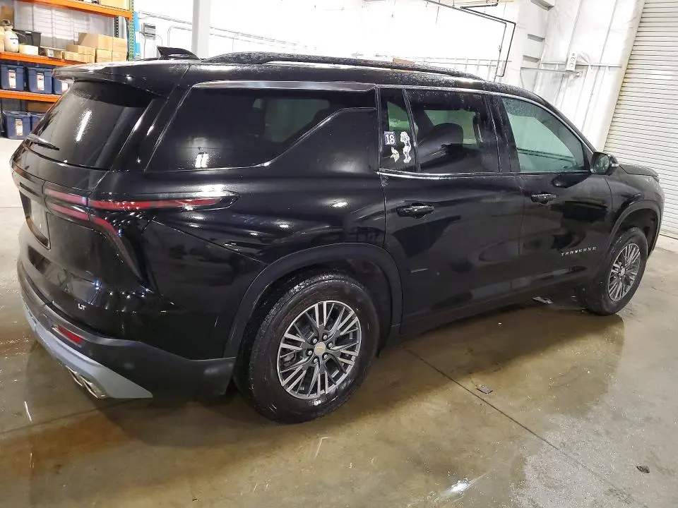 2024 CHEVROLET TRAVERSE LT  