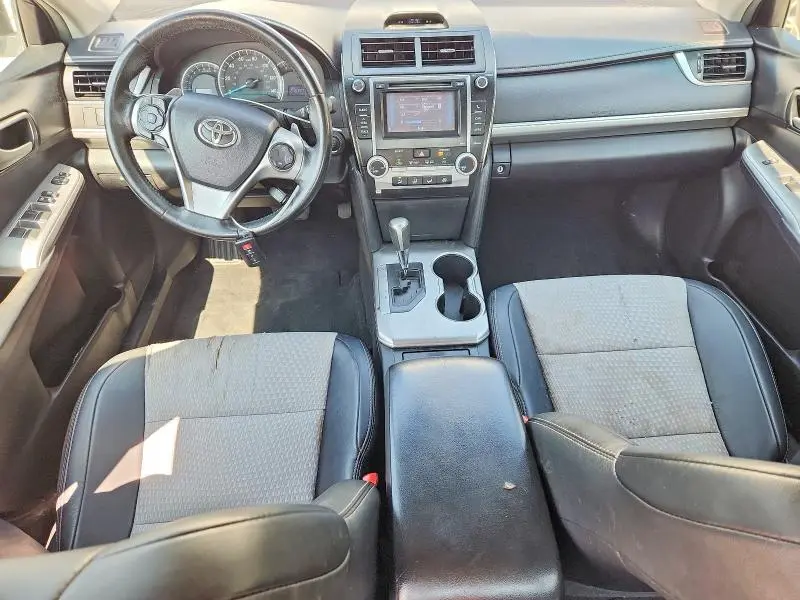 2014 TOYOTA CAMRY SE  