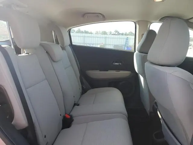 2022 HONDA HR-V LX  