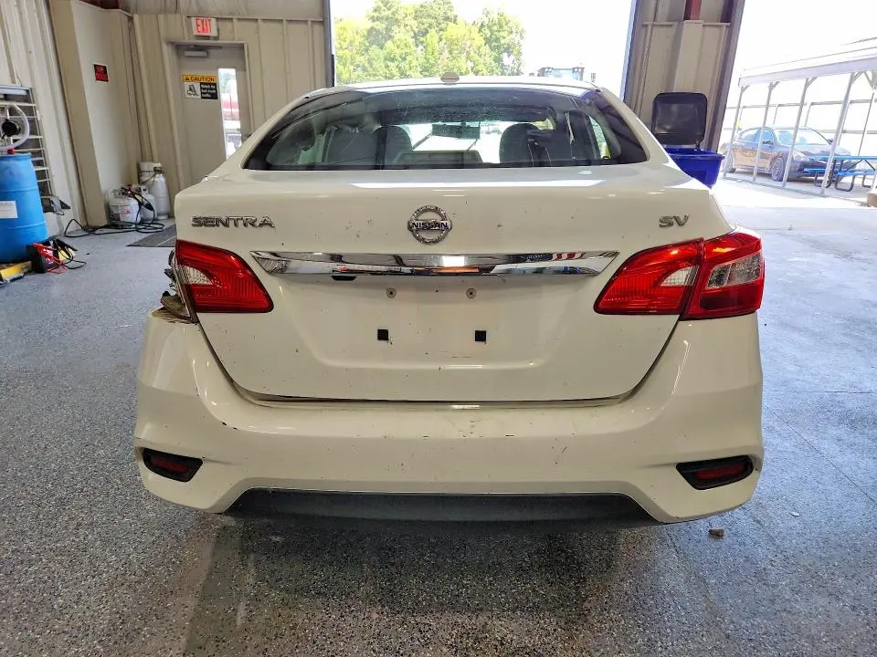 2019 NISSAN SENTRA SV  