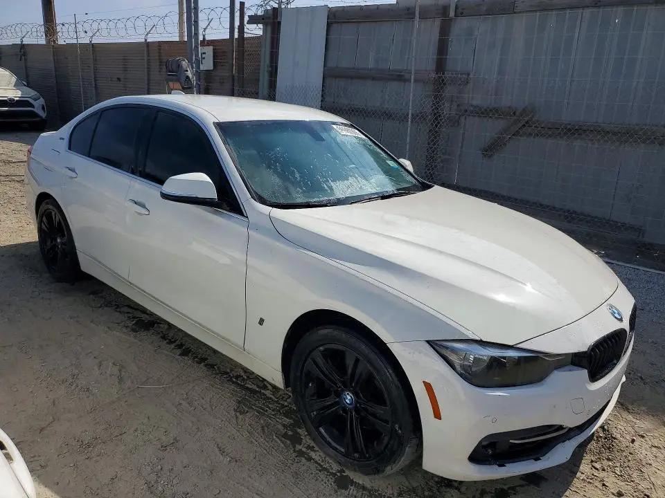 2017 BMW 330E   