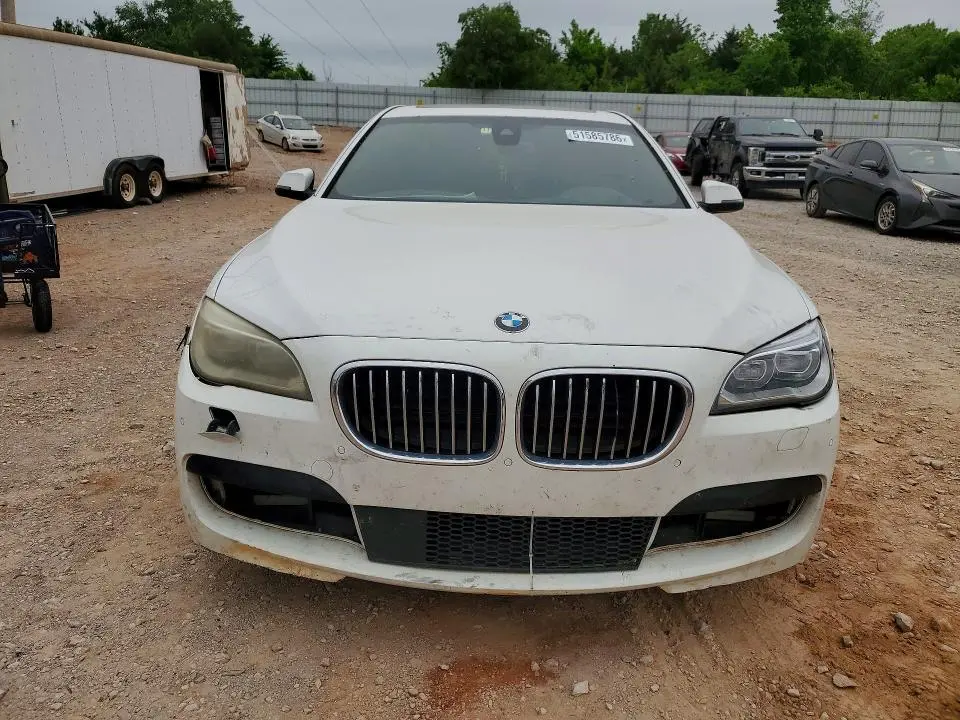 2015 BMW 750 I  