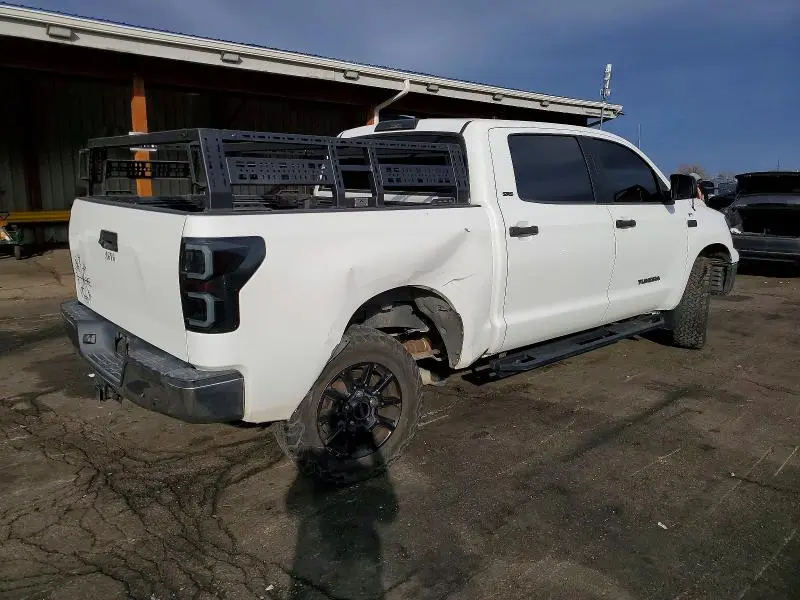 2013 TOYOTA TUNDRA CREWMAX SR5  