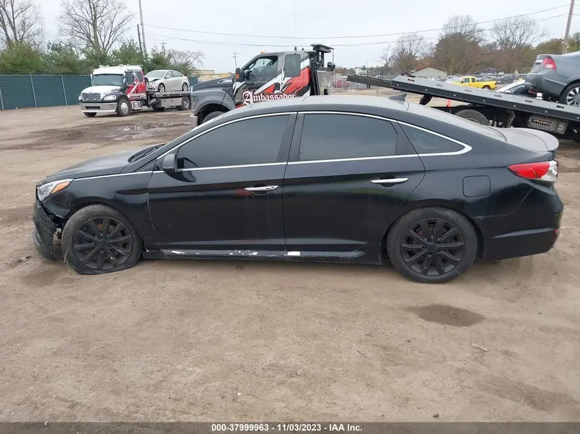 2017 HYUNDAI SONATA LIMITED