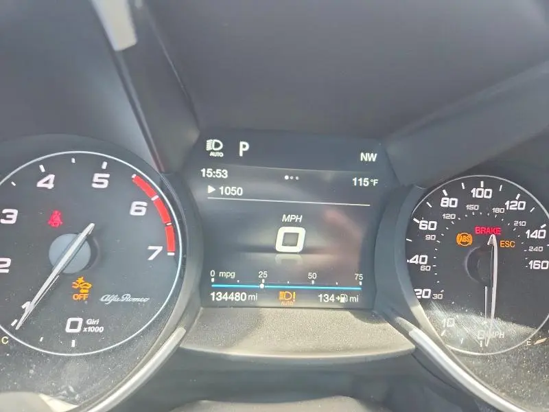 2018 ALFA ROMEO GIULIA TI  