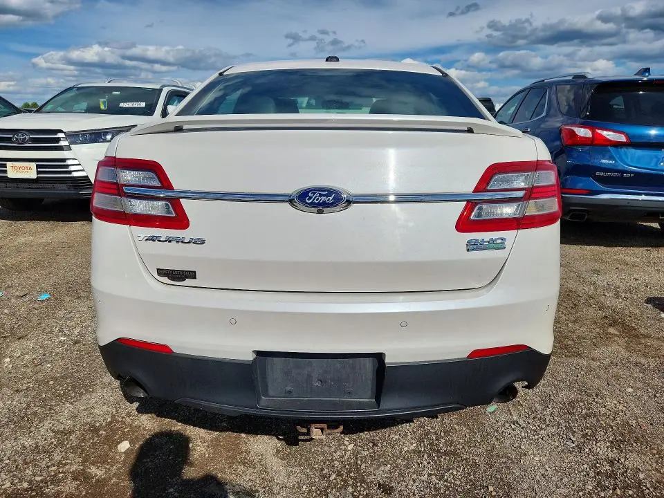 2015 FORD TAURUS SHO  
