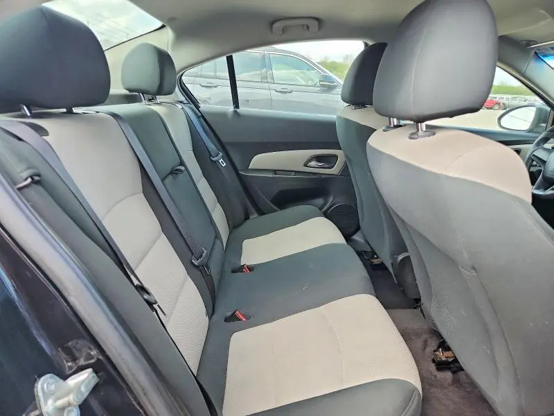 2012 CHEVROLET CRUZE LS  
