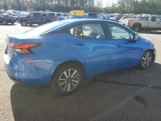2023 NISSAN VERSA SV  