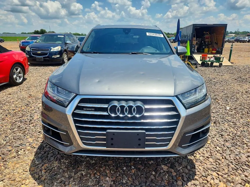 2017 AUDI Q7 PRESTIGE  