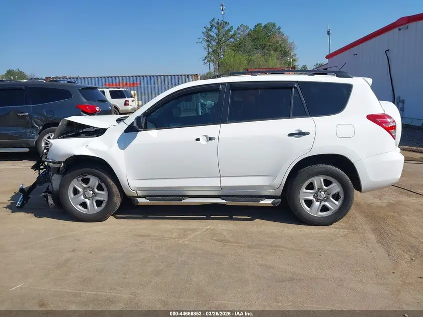 2011 TOYOTA RAV4  