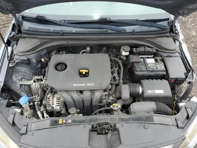 2018 HYUNDAI ELANTRA SE  