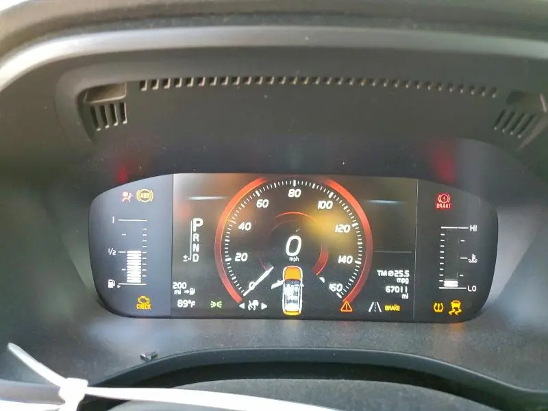 2019 VOLVO XC60 T5 MOMENTUM  