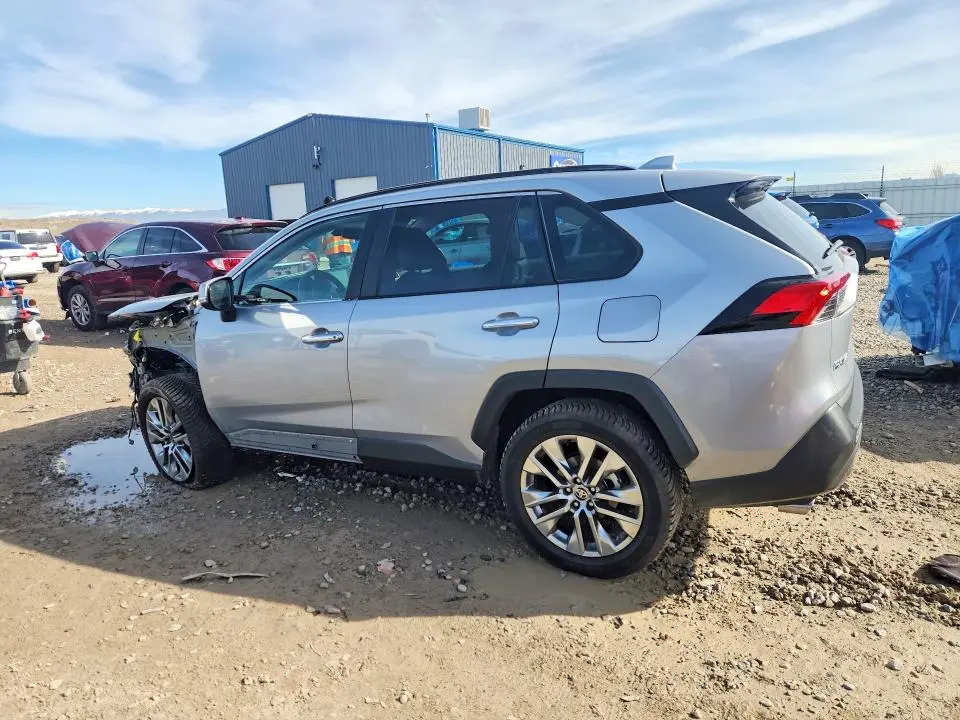 2021 TOYOTA RAV4 LIMITED  