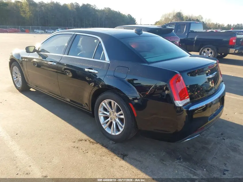 2016 CHRYSLER 300C  