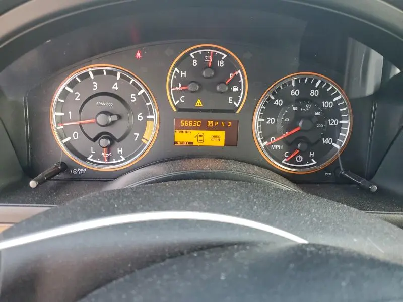 2013 NISSAN ARMADA SV  