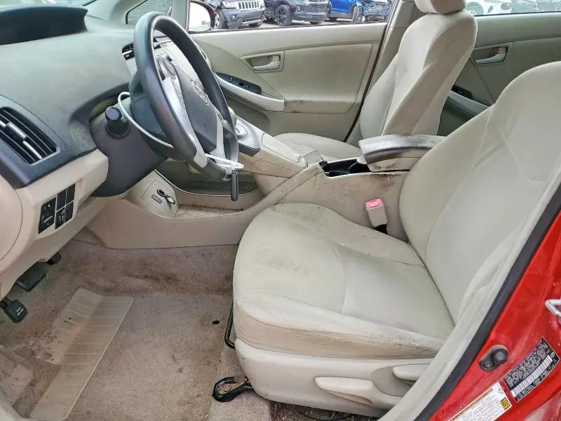2010 TOYOTA PRIUS III  
