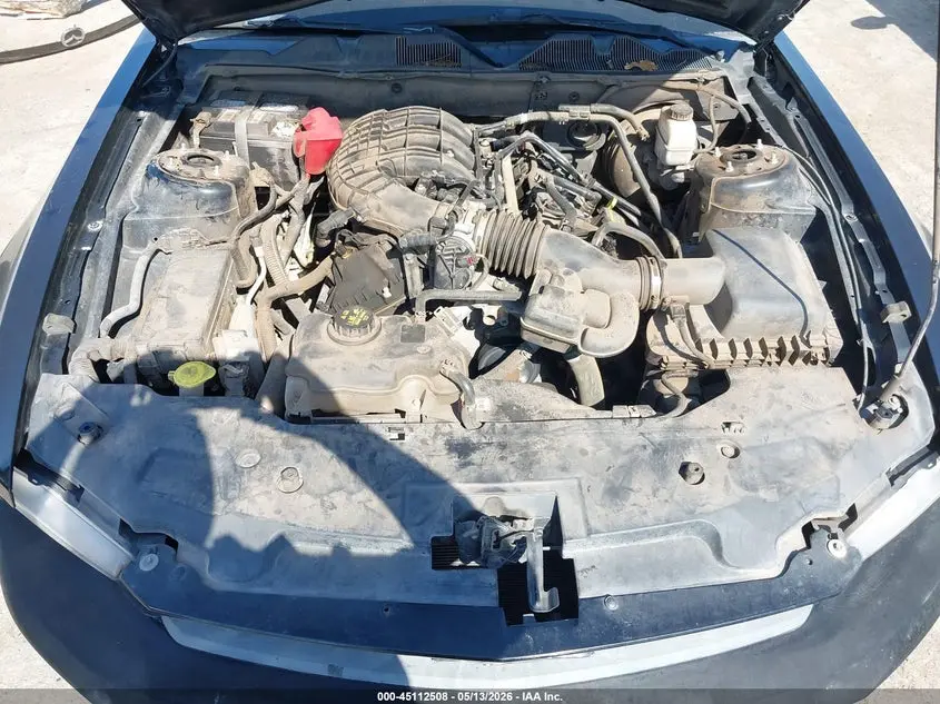 2011 FORD MUSTANG V6