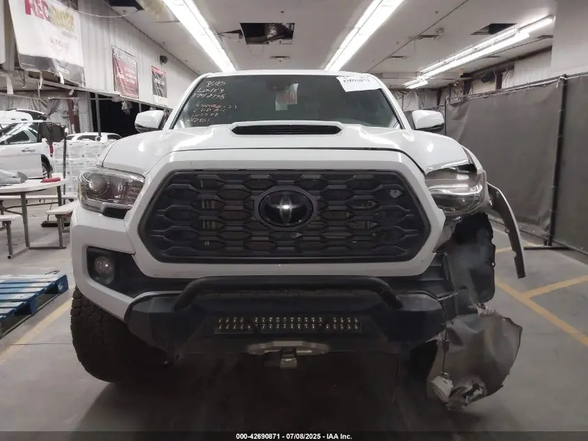 2020 TOYOTA TACOMA 4WD TRD SPORT