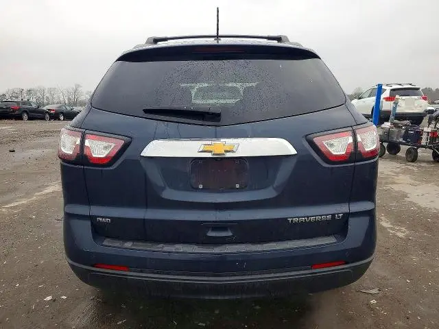 2015 CHEVROLET TRAVERSE LT  