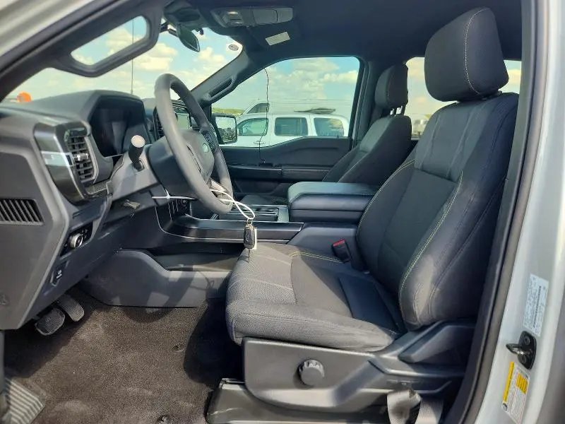 2024 FORD F150 STX  