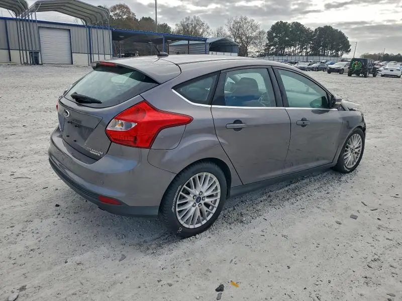 2014 FORD FOCUS TITANIUM  