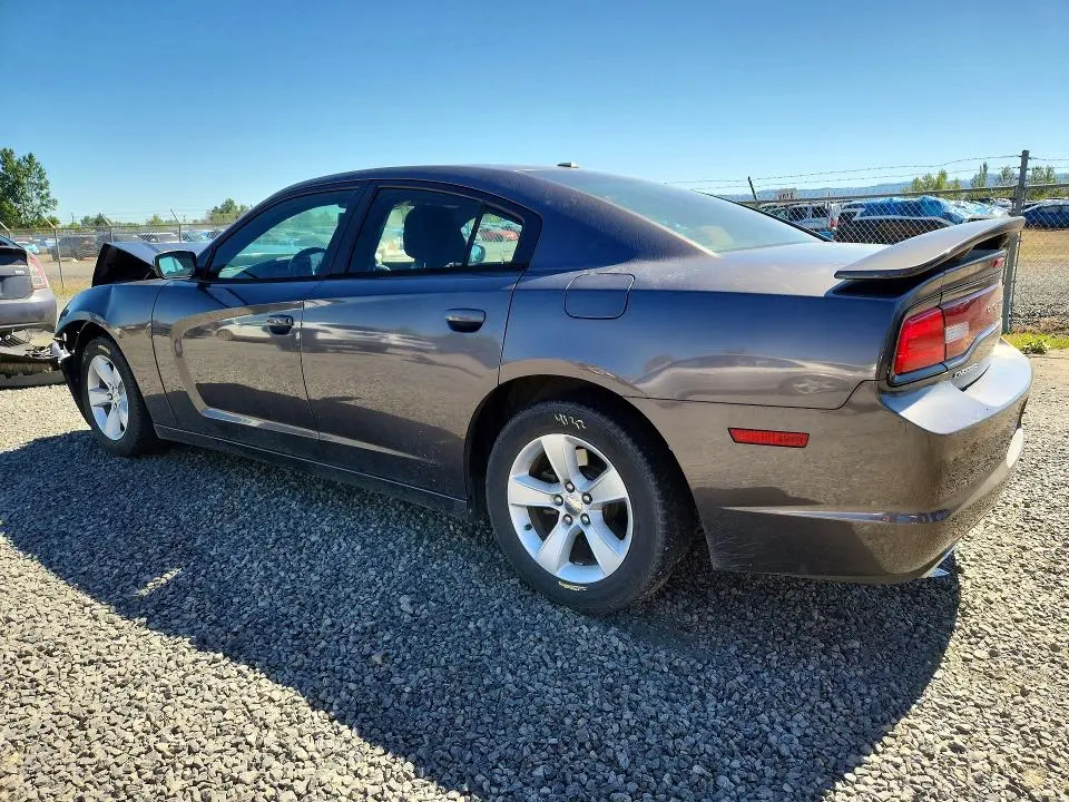 2014 DODGE CHARGER SE  