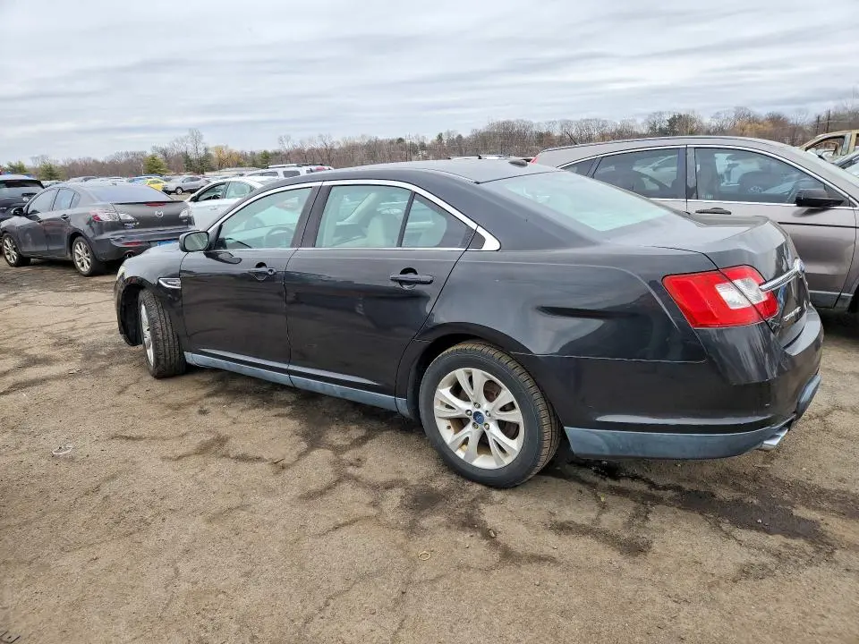 2011 FORD TAURUS SEL  