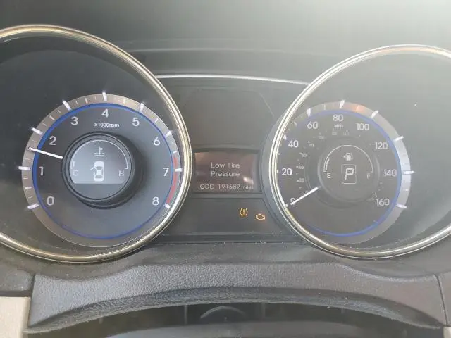 2013 HYUNDAI SONATA SE  