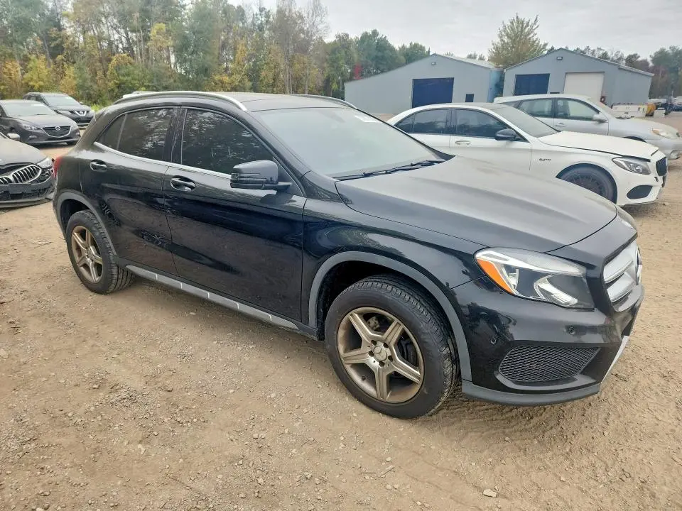 2017 MERCEDES-BENZ GLA 250 4MATIC  