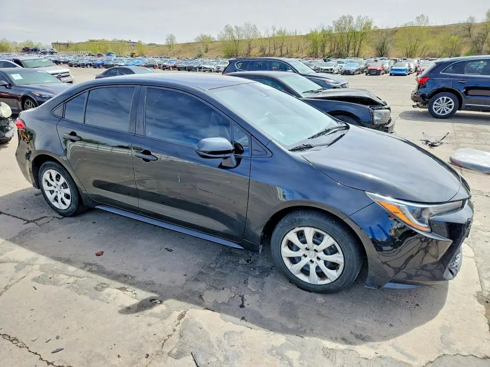 2022 TOYOTA COROLLA LE  