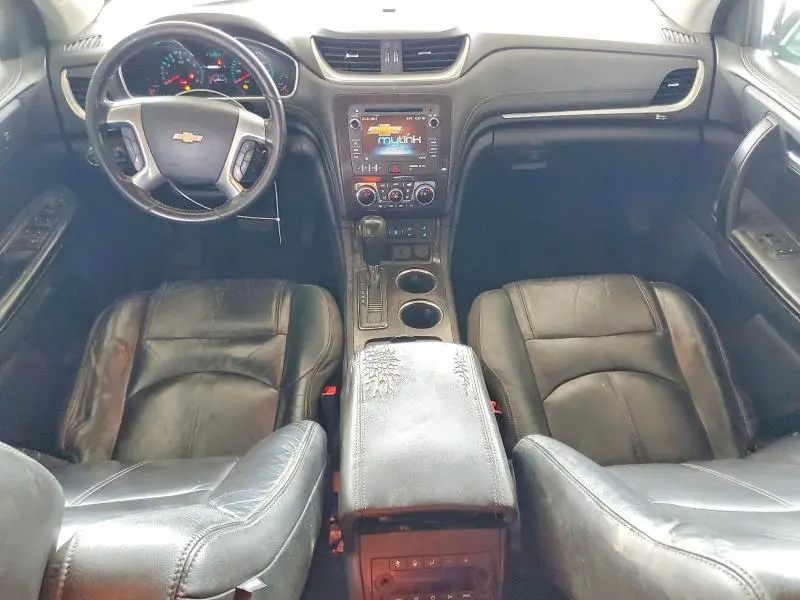 2015 CHEVROLET TRAVERSE LT  