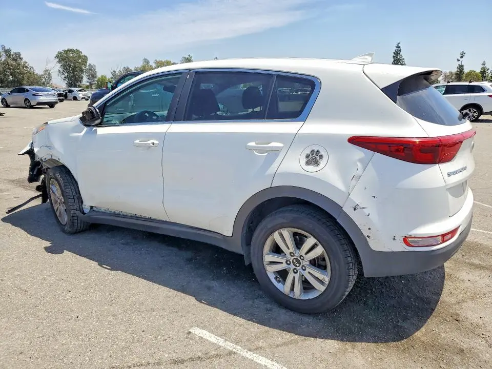 2018 KIA SPORTAGE LX  