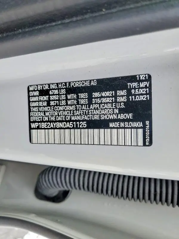 2022 PORSCHE CAYENNE E HYBRID COUPE  
