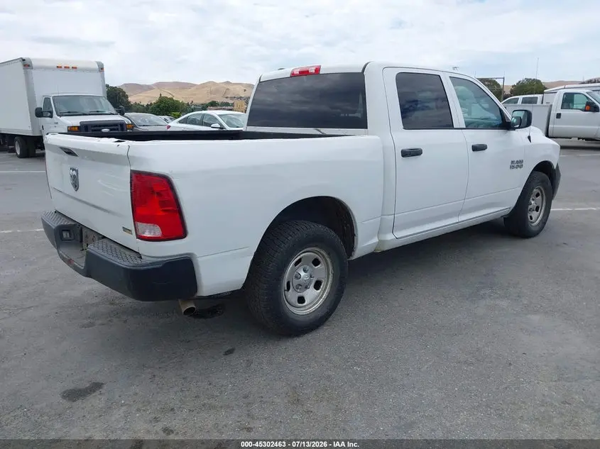 2018 RAM 1500 TRADESMAN  4X2 5'7 BOX