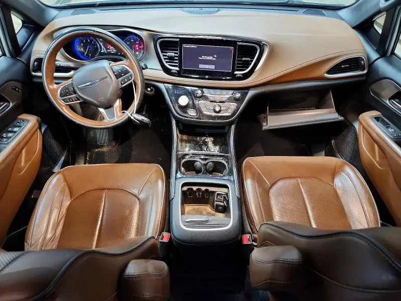 2021 CHRYSLER PACIFICA LIMITED  