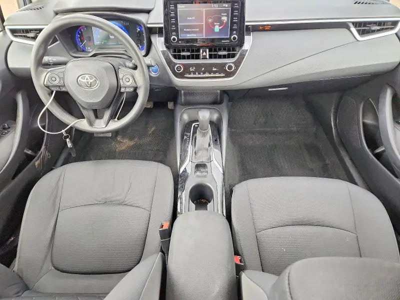 2022 TOYOTA COROLLA LE  