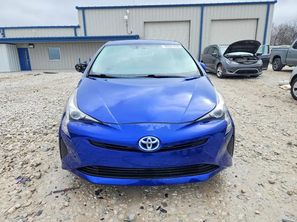 2016 TOYOTA PRIUS THREE  