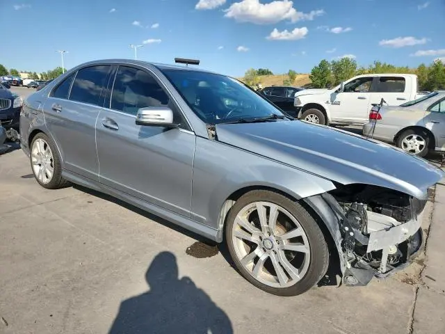 2011 MERCEDES-BENZ C 300  