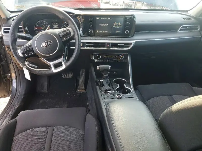 2021 KIA K5   
