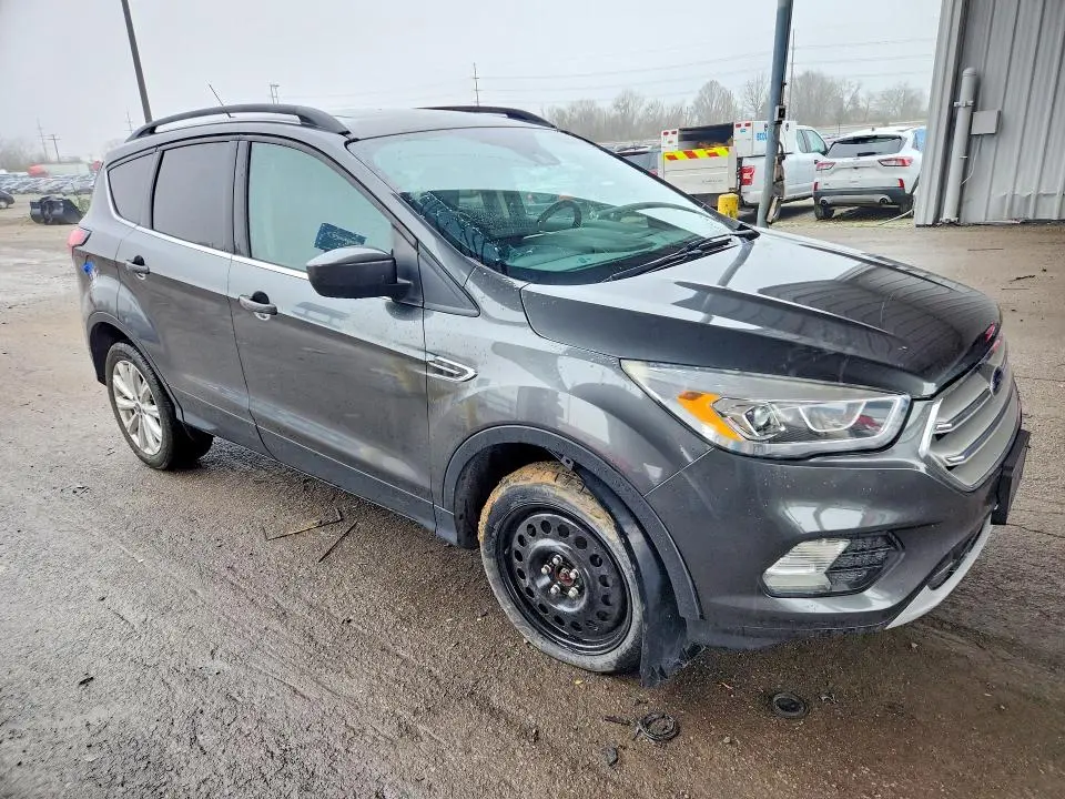 2019 FORD ESCAPE SEL  