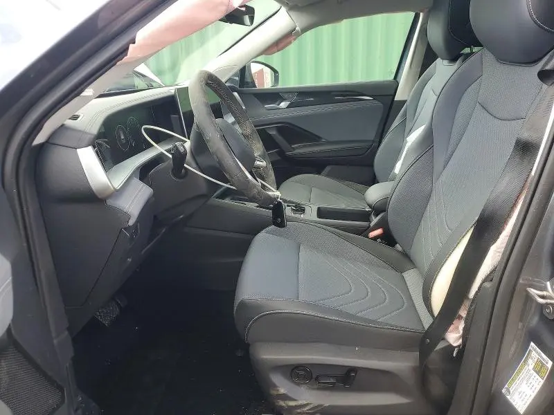 2026 VOLKSWAGEN TIGUAN SE  