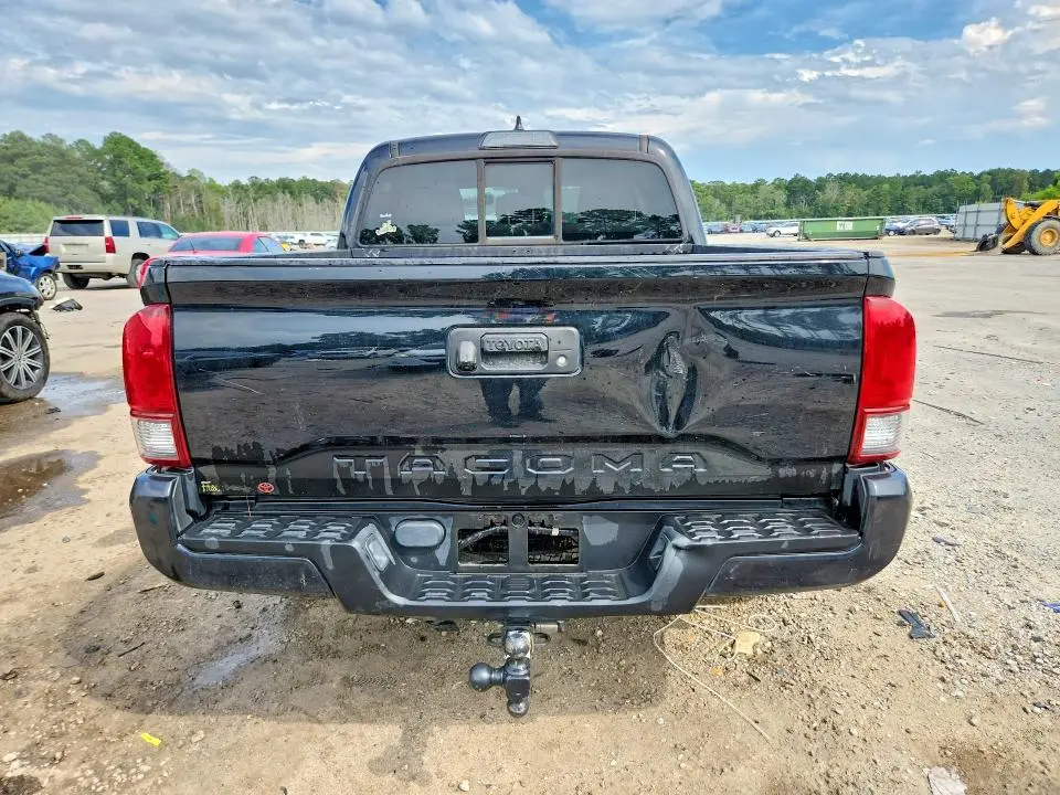 2019 TOYOTA TACOMA SR  