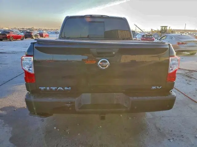 2021 NISSAN TITAN SV  