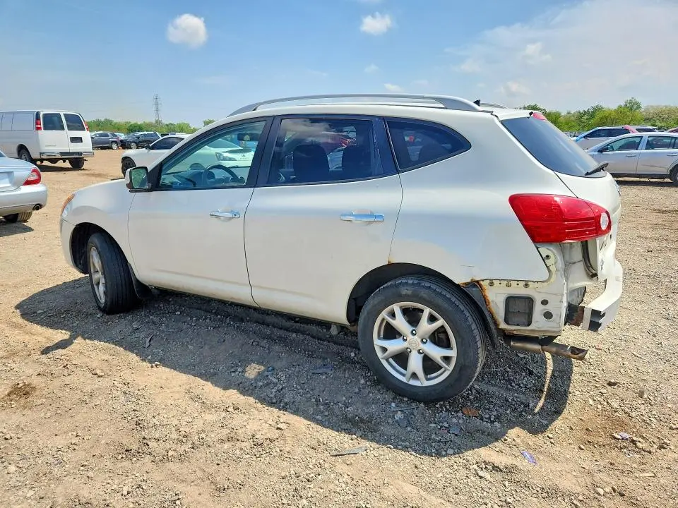 2010 NISSAN ROGUE S  
