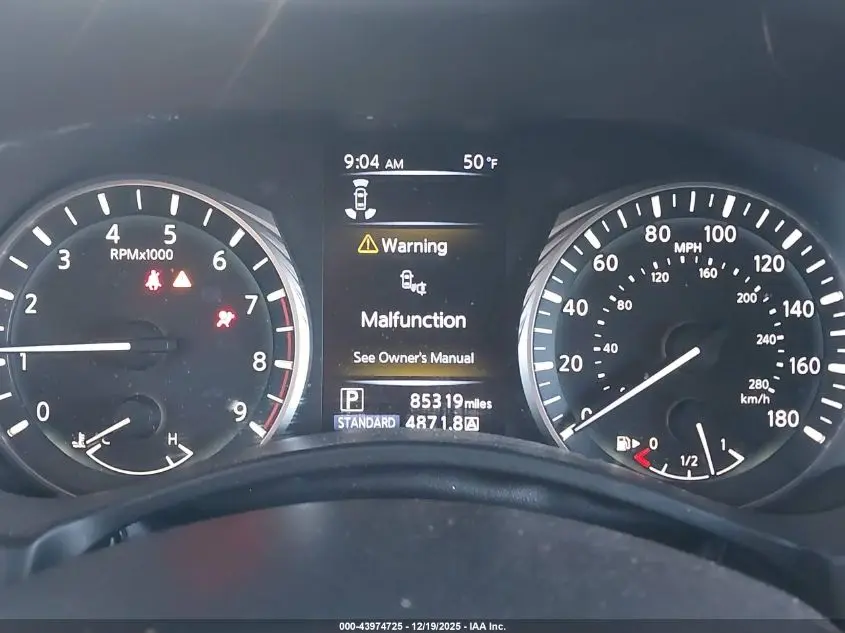 2021 INFINITI Q50 LUXE