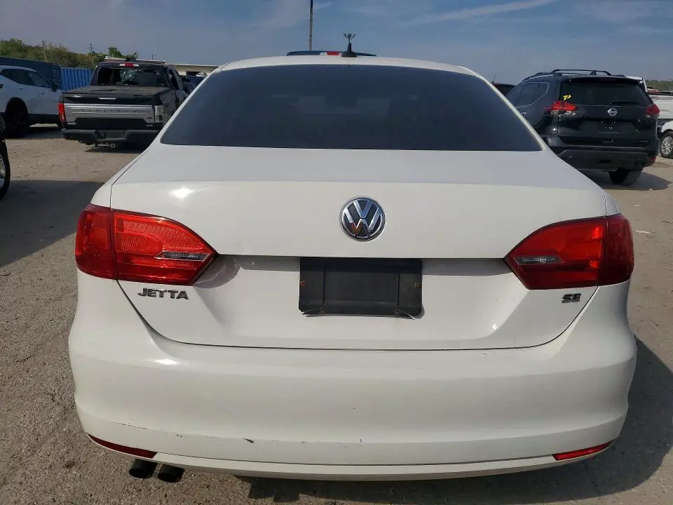 2014 VOLKSWAGEN JETTA SE  