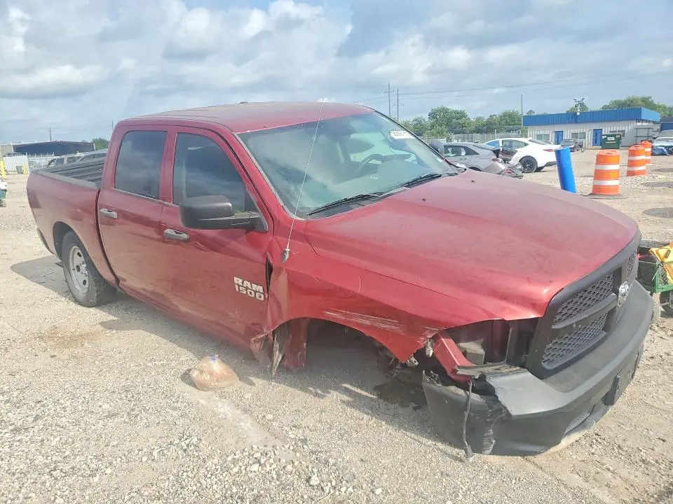 2014 RAM 1500 ST  