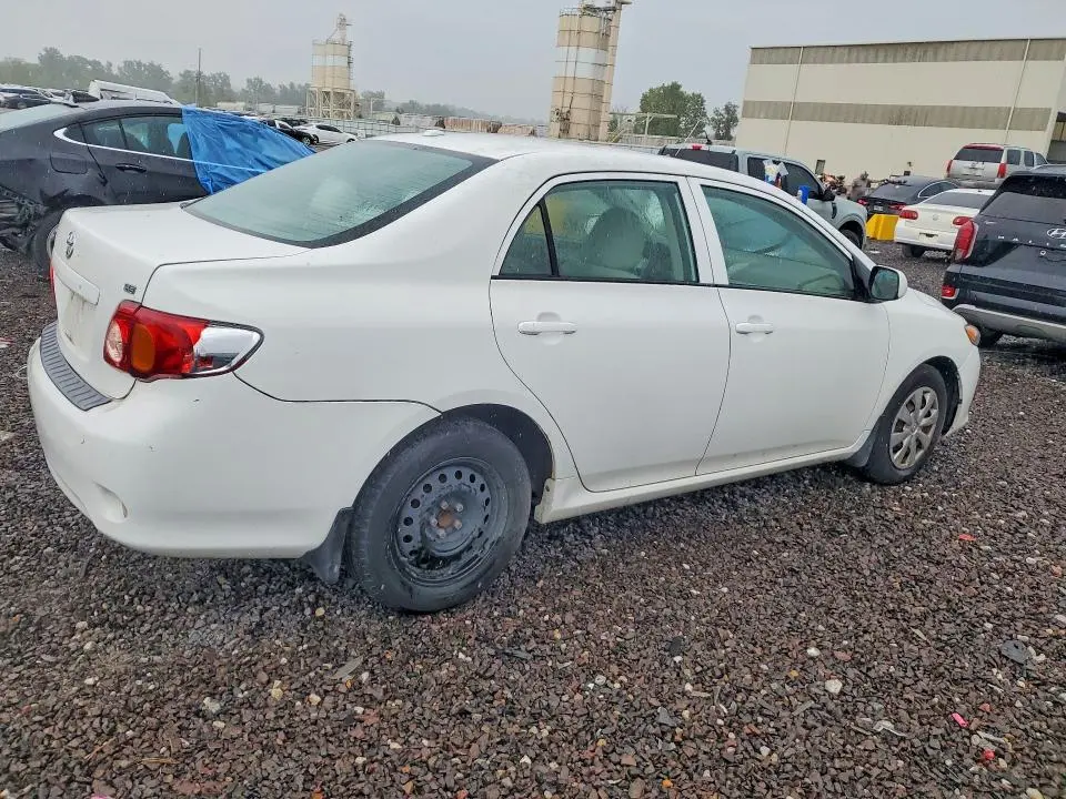 2010 TOYOTA COROLLA LE  